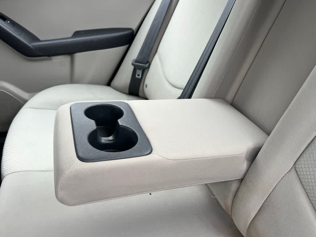 Thumbnail: 2010 Kia Forte - 19