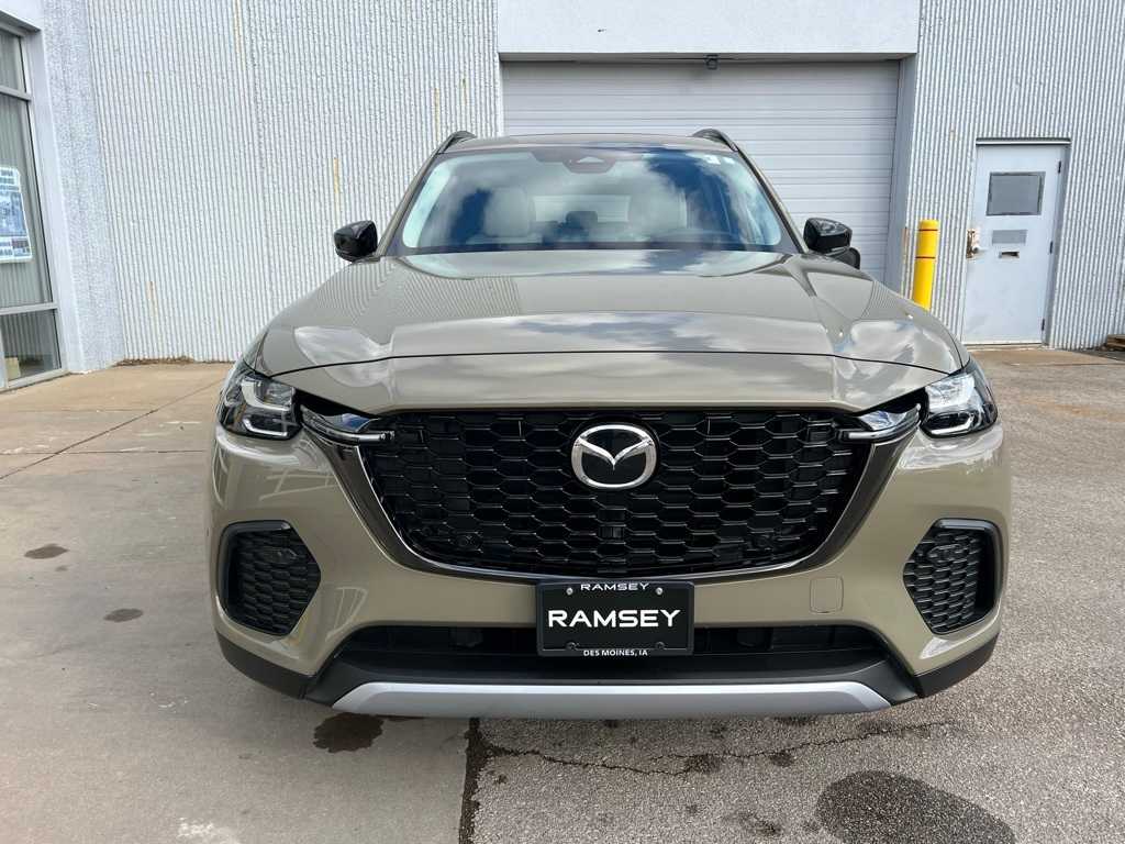 Thumbnail: 2025 Mazda CX-70 - 46