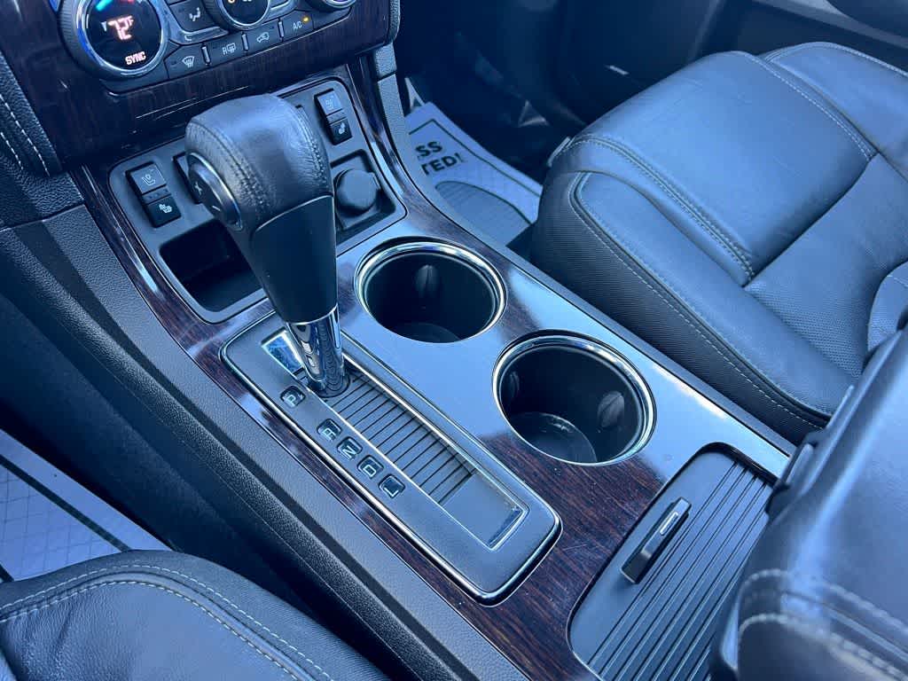 Thumbnail: 2017 Chevrolet Traverse - 36