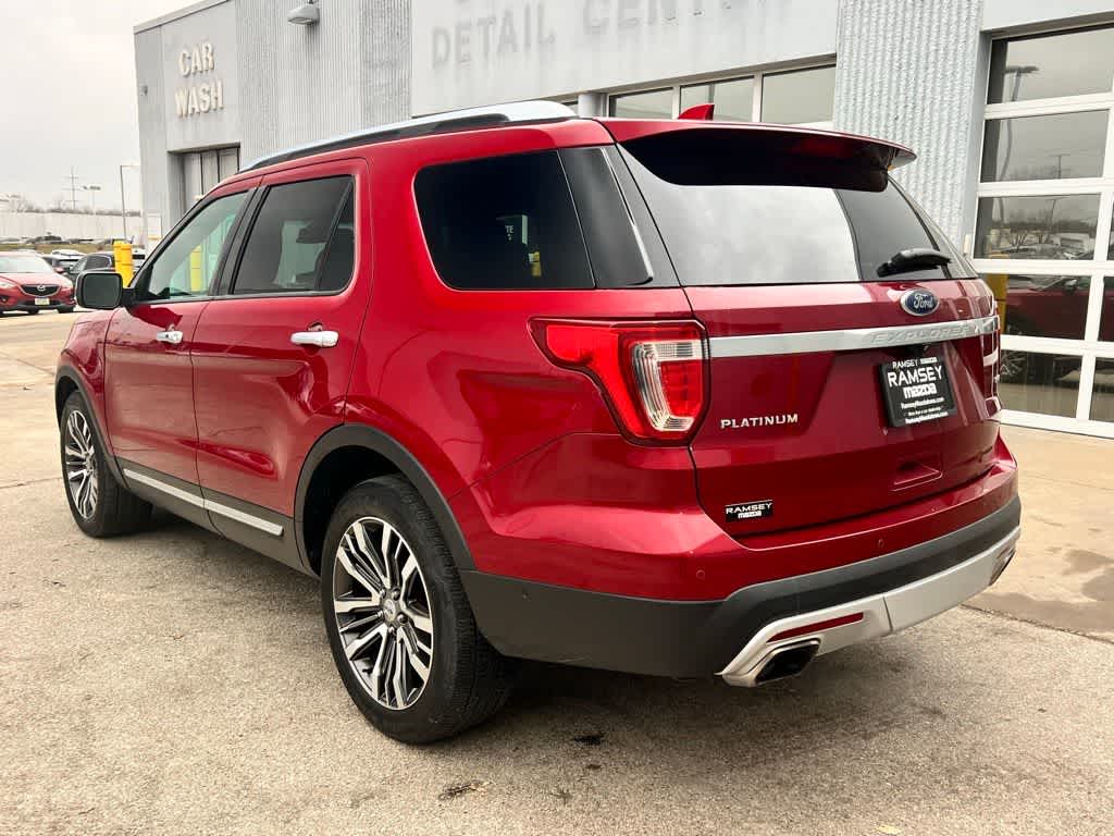 Thumbnail: 2016 Ford Explorer - 4