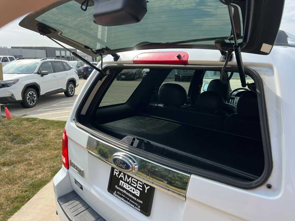 Thumbnail: 2008 Ford Escape - 23