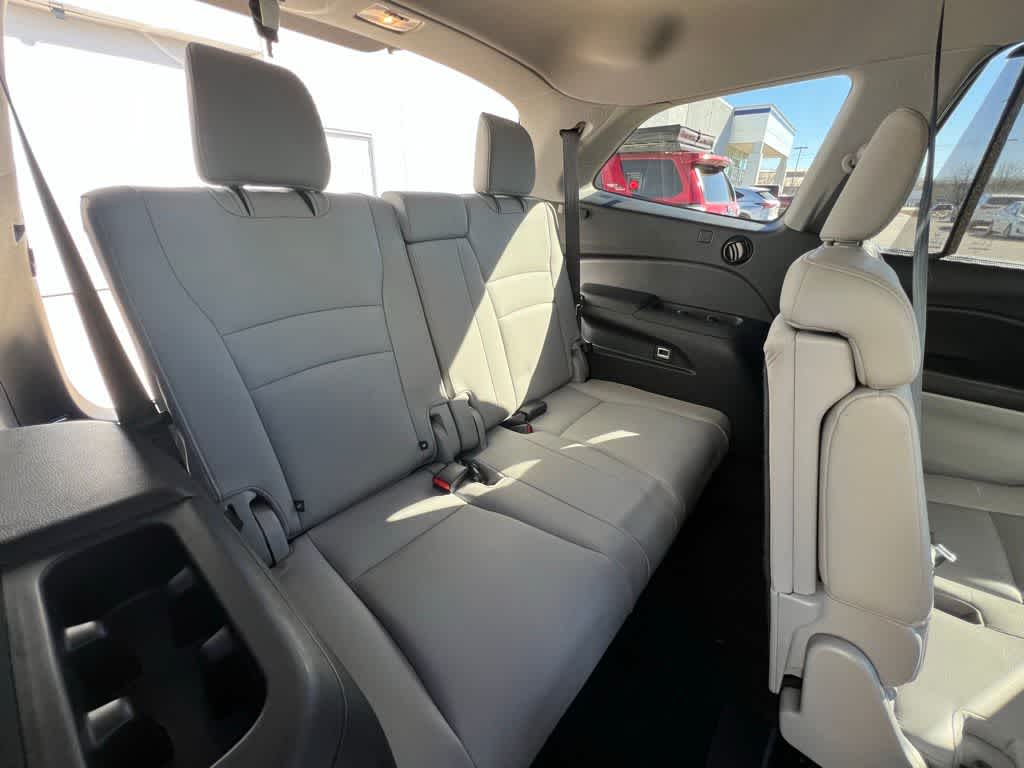 Thumbnail: 2021 Honda Pilot - 23