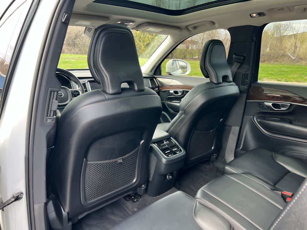 Thumbnail: 2019 Volvo XC90 - 22