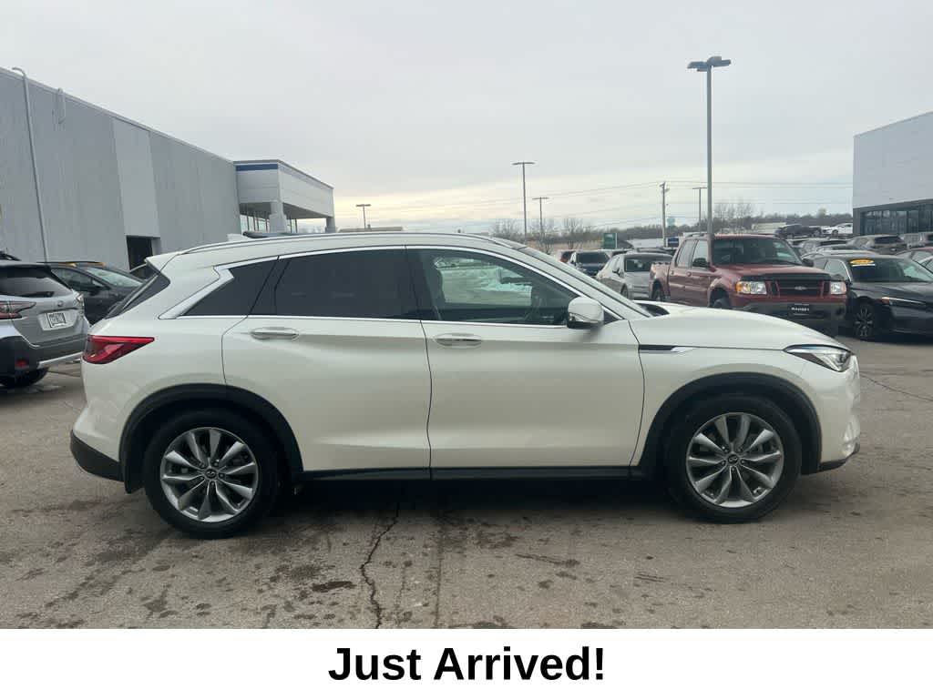 Thumbnail: 2019 INFINITI QX50 - 7