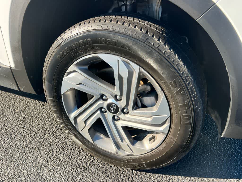 Thumbnail: 2023 Hyundai Santa Fe - 10