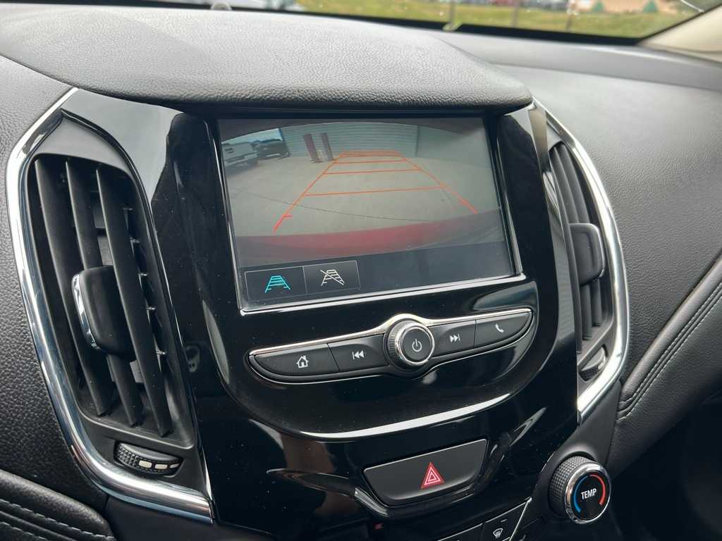 Thumbnail: 2016 Chevrolet Cruze - 25