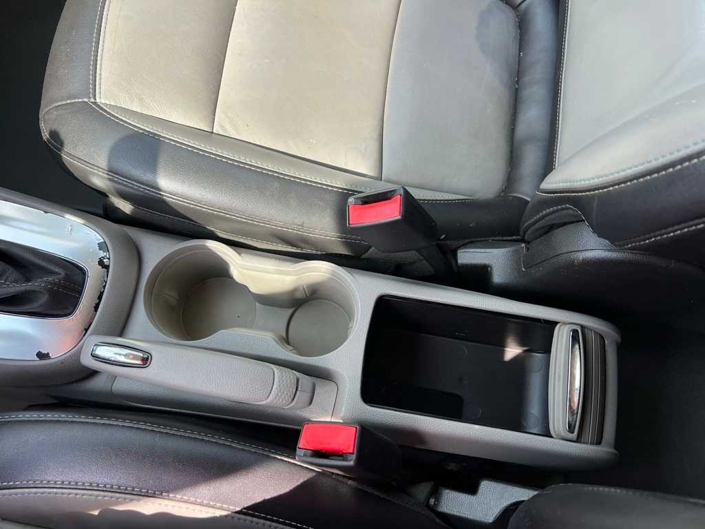 Thumbnail: 2015 Buick Encore - 31