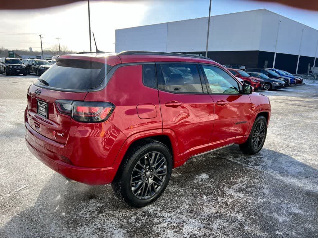 Thumbnail: 2022 Jeep Compass - 6