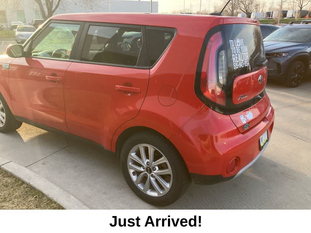 Thumbnail: 2019 Kia Soul - 6