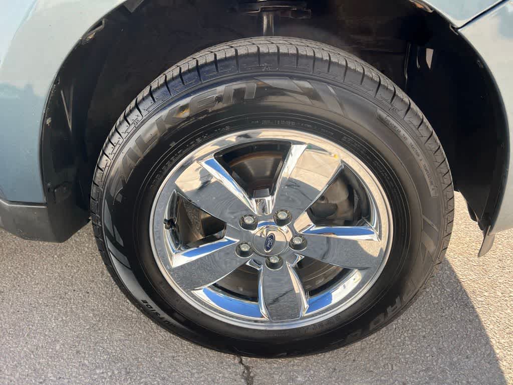 Thumbnail: 2011 Ford Escape - 13