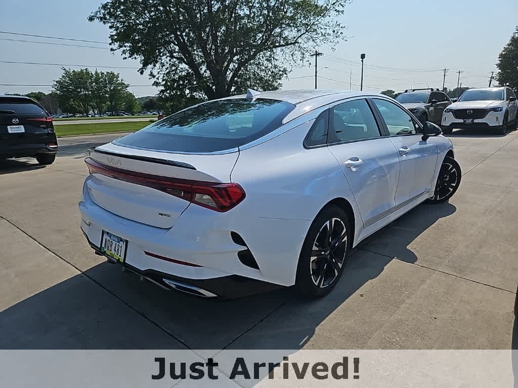 2024 Kia K5 GT-Line 2