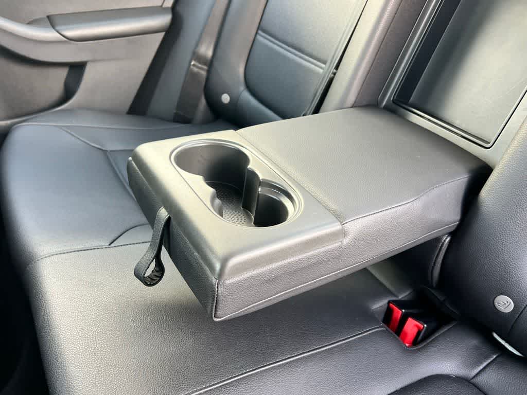 Thumbnail: 2017 Volkswagen Jetta - 22