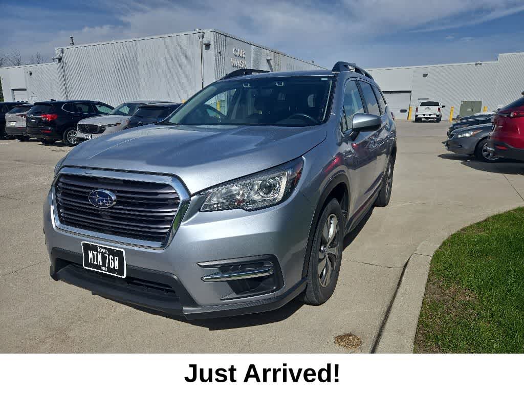 2019 Subaru Ascent Premium -
                  Urbandale, IA