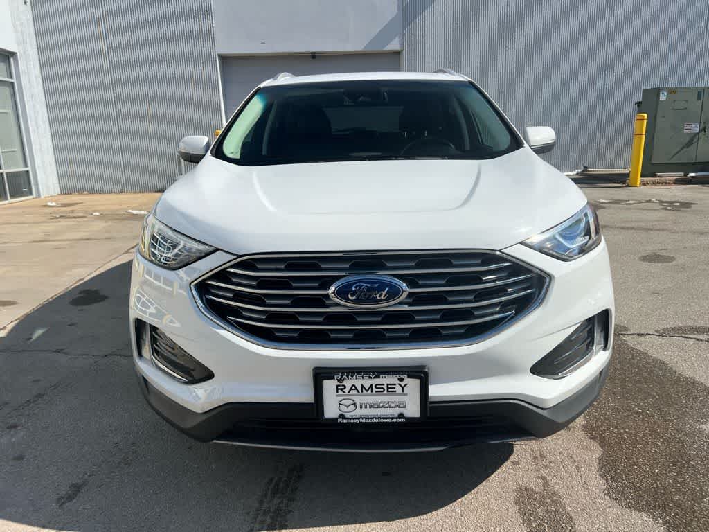Thumbnail: 2019 Ford Edge - 9