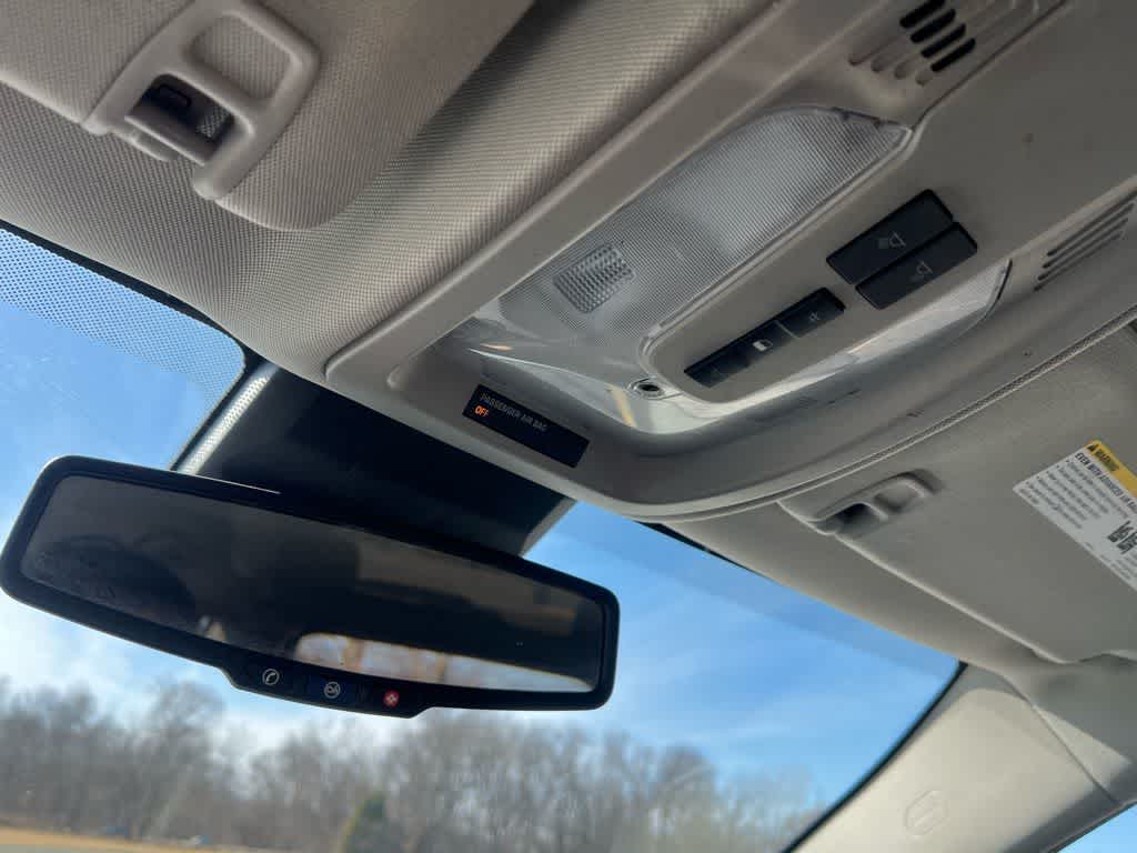 Thumbnail: 2012 Chevrolet Equinox - 29