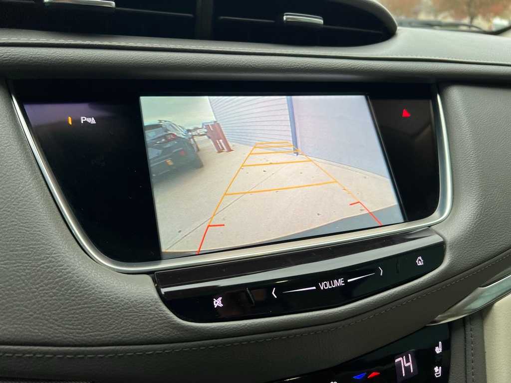 Thumbnail: 2017 Cadillac XT5 - 41