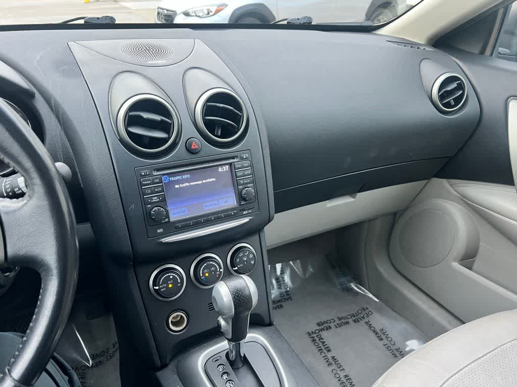 Thumbnail: 2011 Nissan Rogue - 31