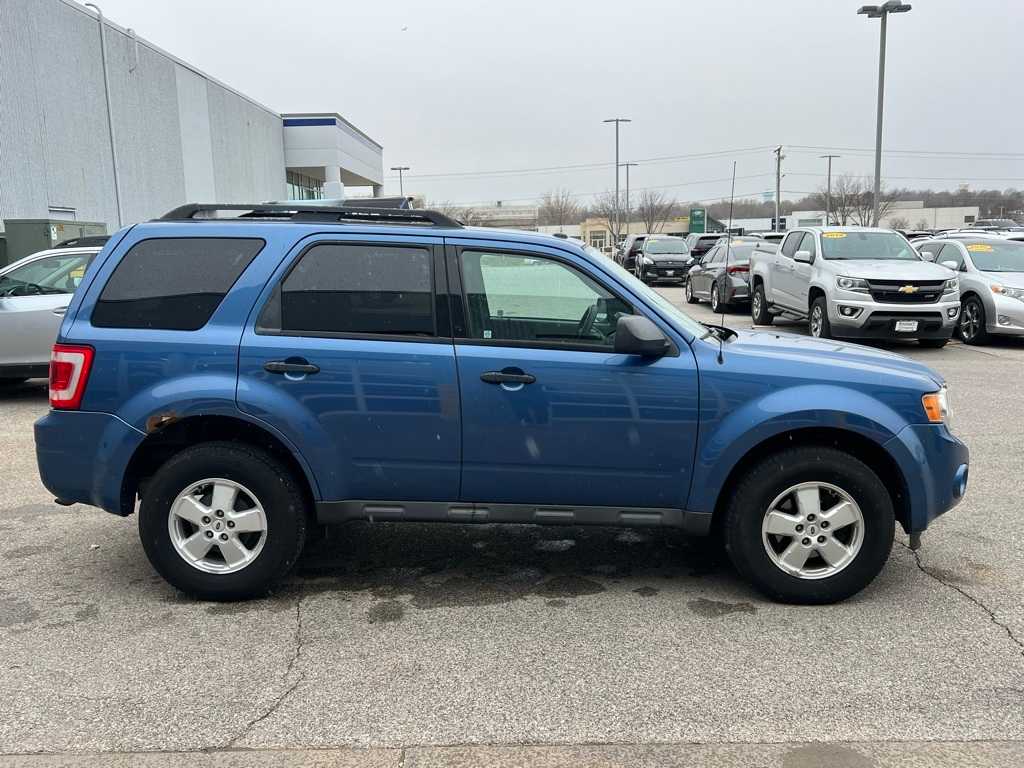 Thumbnail: 2010 Ford Escape - 6