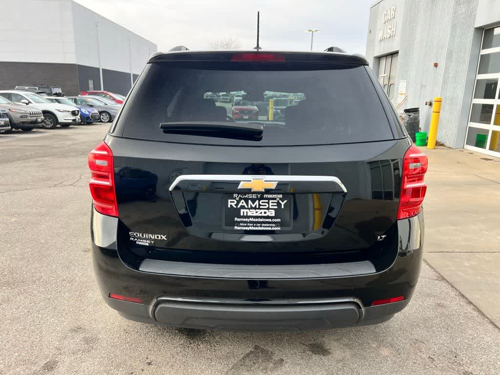 Thumbnail: 2017 Chevrolet Equinox - 5