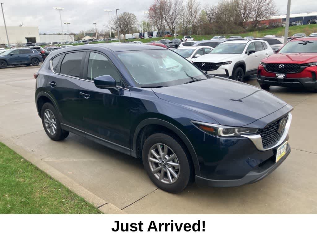 Thumbnail: 2023 Mazda CX-5 - 3