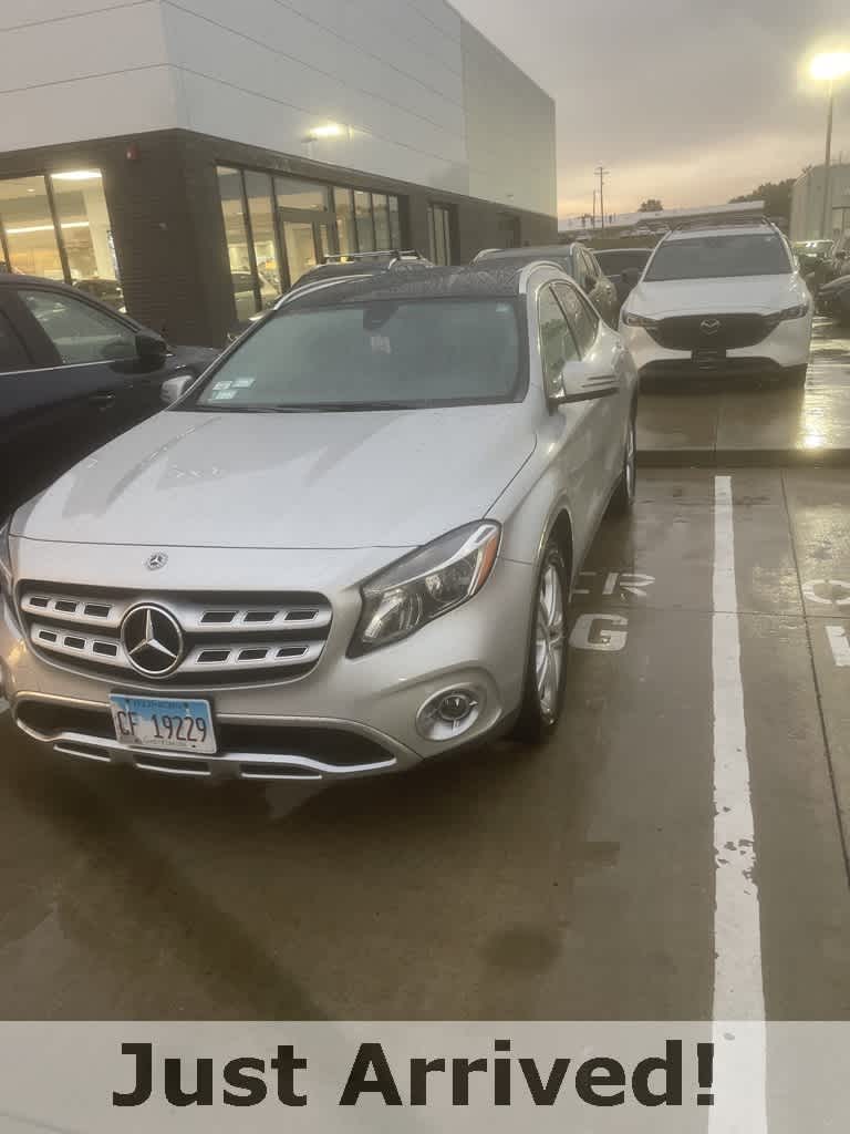 Thumbnail: 2018 Mercedes-Benz GLA - 1