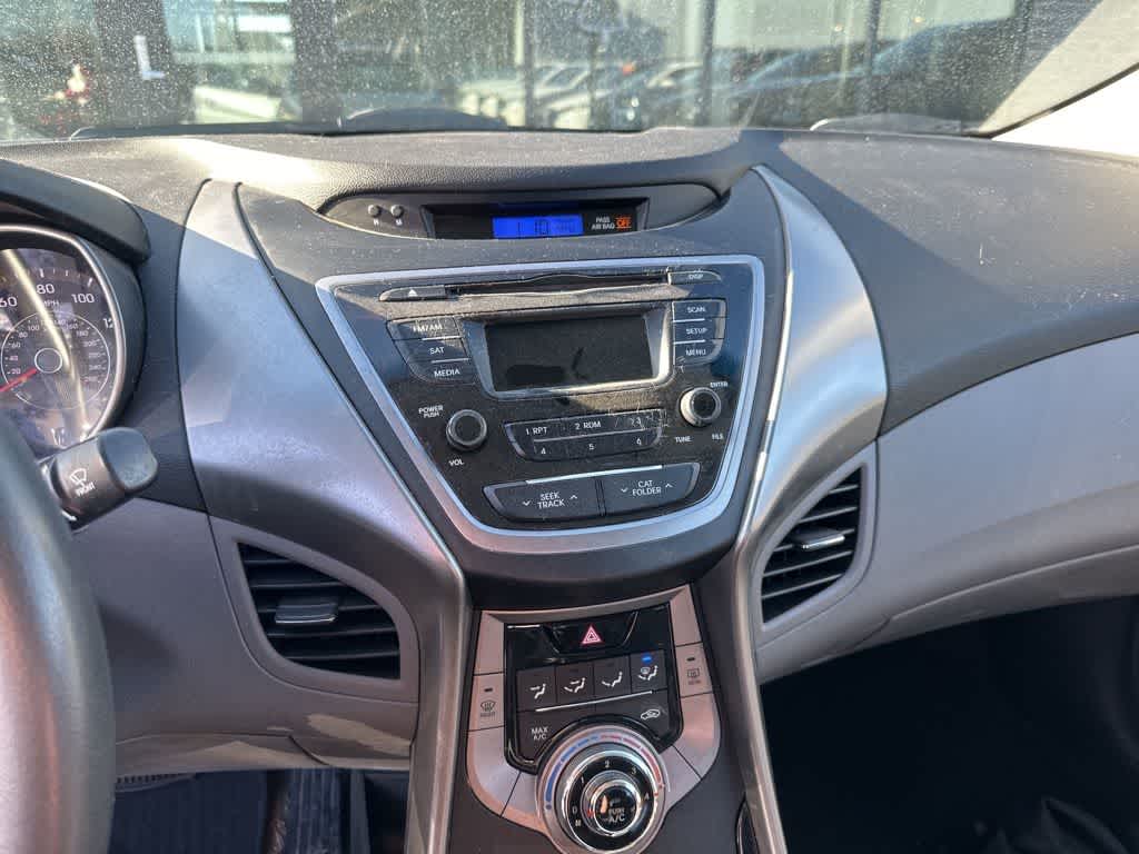 Thumbnail: 2013 Hyundai Elantra - 3