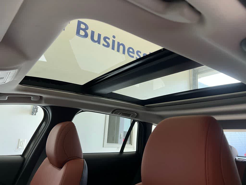 Thumbnail: 2025 Mazda CX-50 - 16