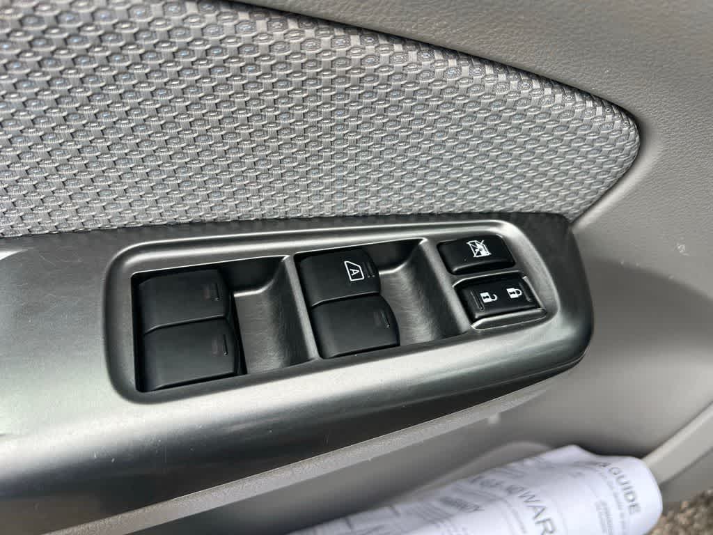 Thumbnail: 2013 Subaru Forester - 18