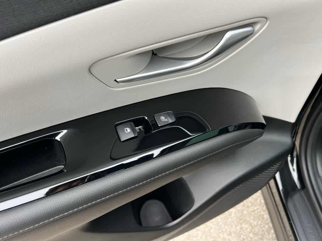 Thumbnail: 2023 Hyundai Tucson - 24