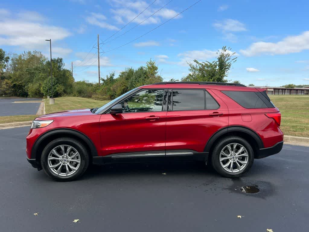 Thumbnail: 2020 Ford Explorer - 3