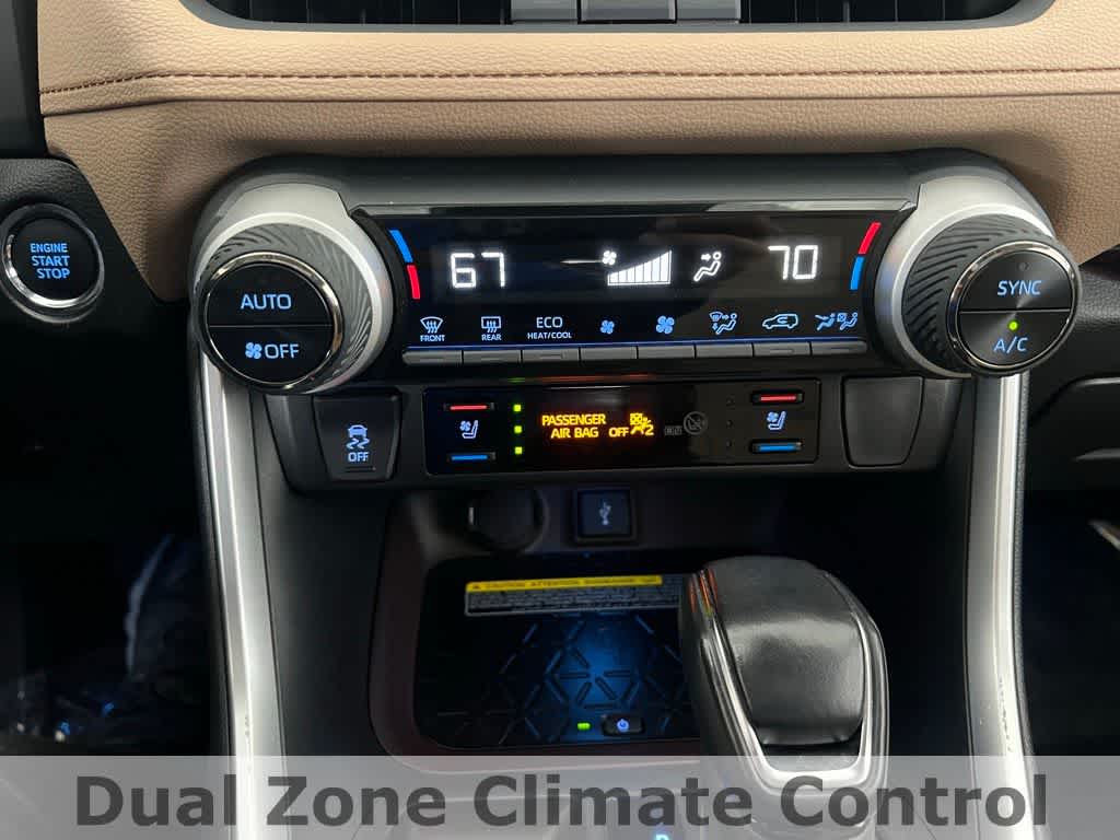 Thumbnail: 2020 Toyota RAV4 - 47