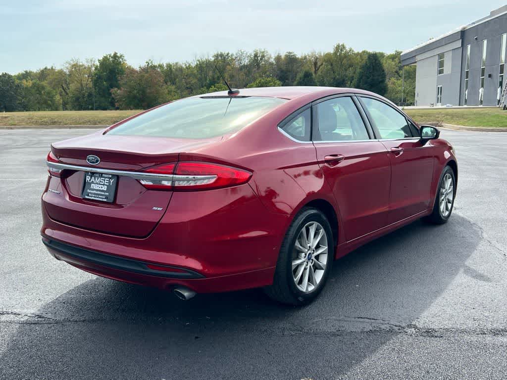 Thumbnail: 2017 Ford Fusion - 6