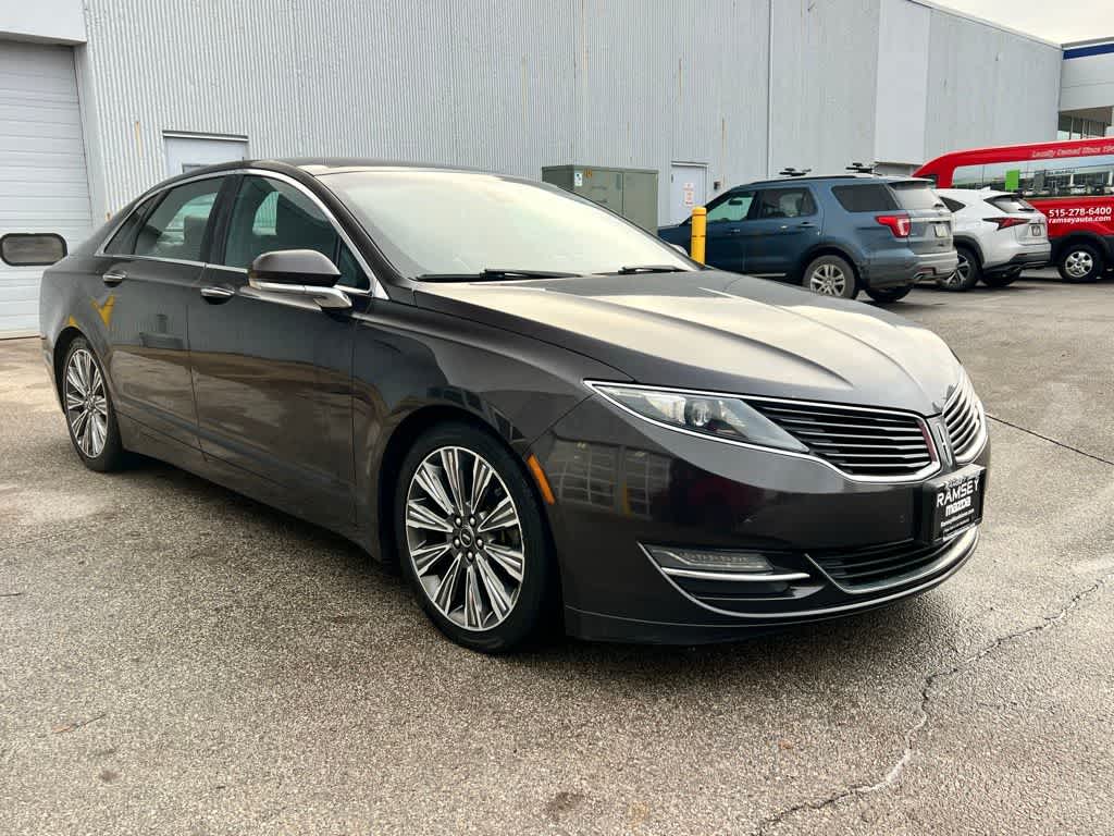 Thumbnail: 2016 Lincoln MKZ - 8