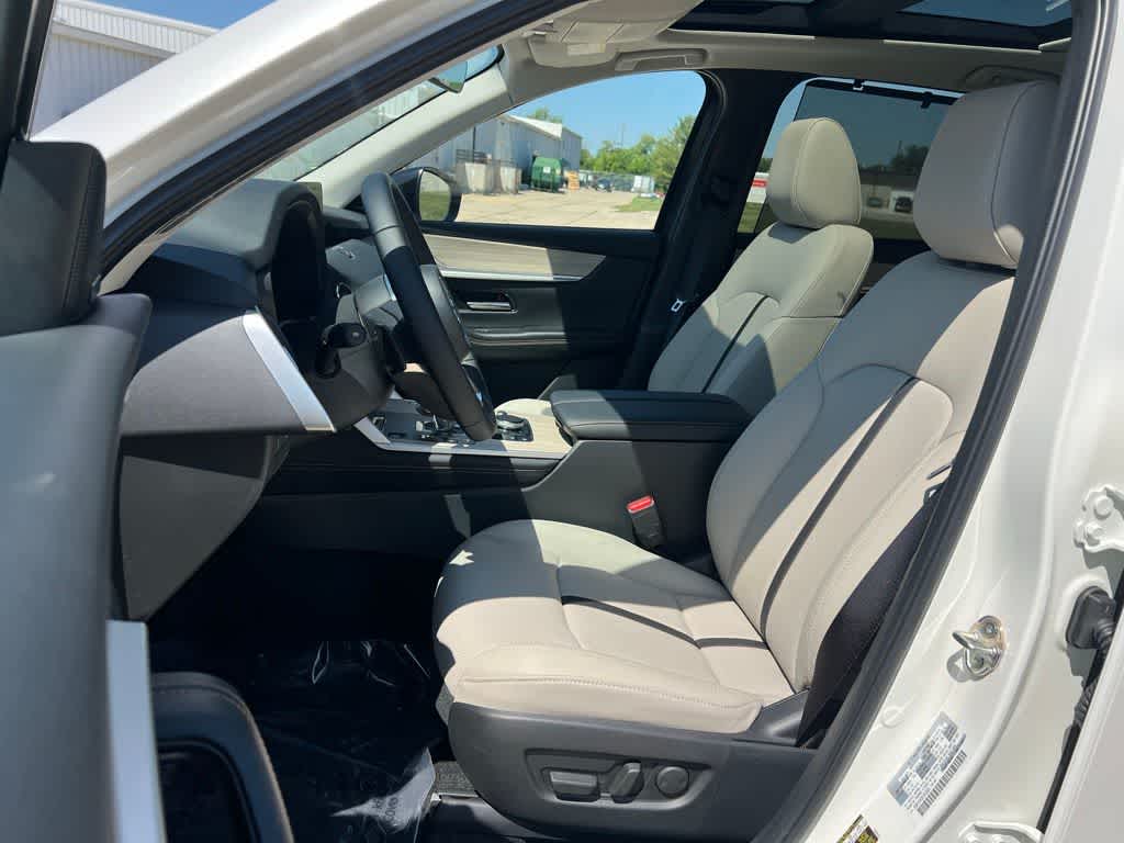 Thumbnail: 2025 Mazda CX-90 - 12