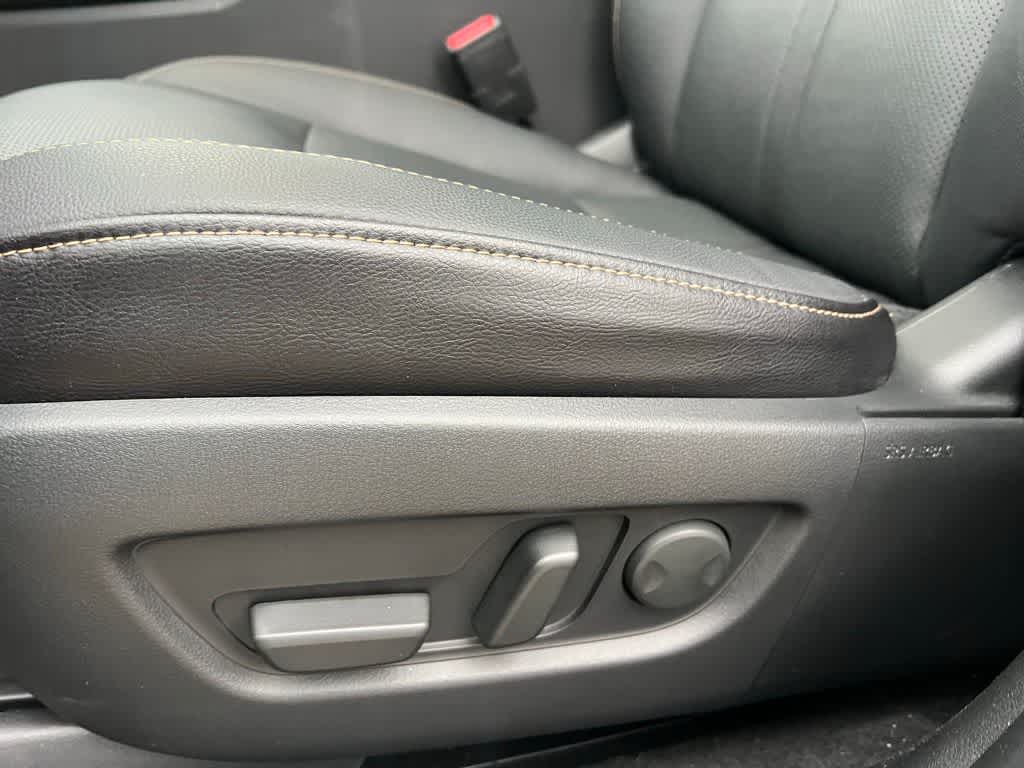 Thumbnail: 2025 Mazda CX-90 - 16