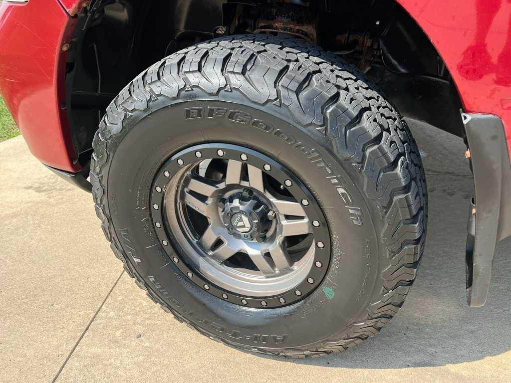 Thumbnail: 2012 RAM 1500 - 10