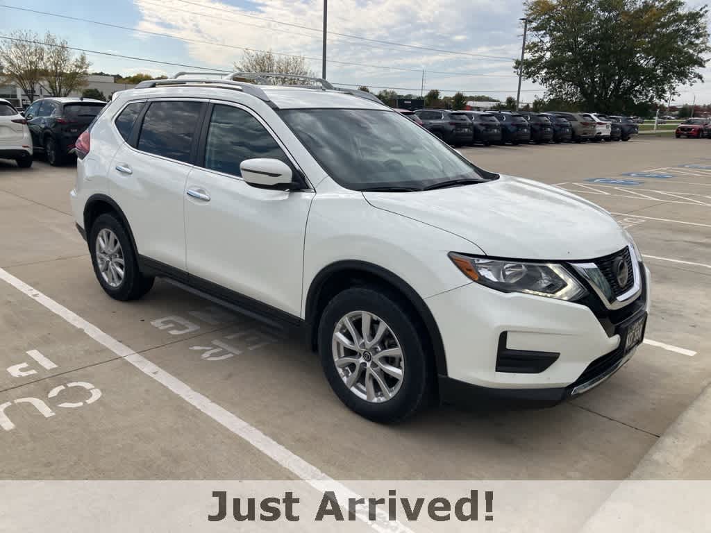 Thumbnail: 2020 Nissan Rogue - 3