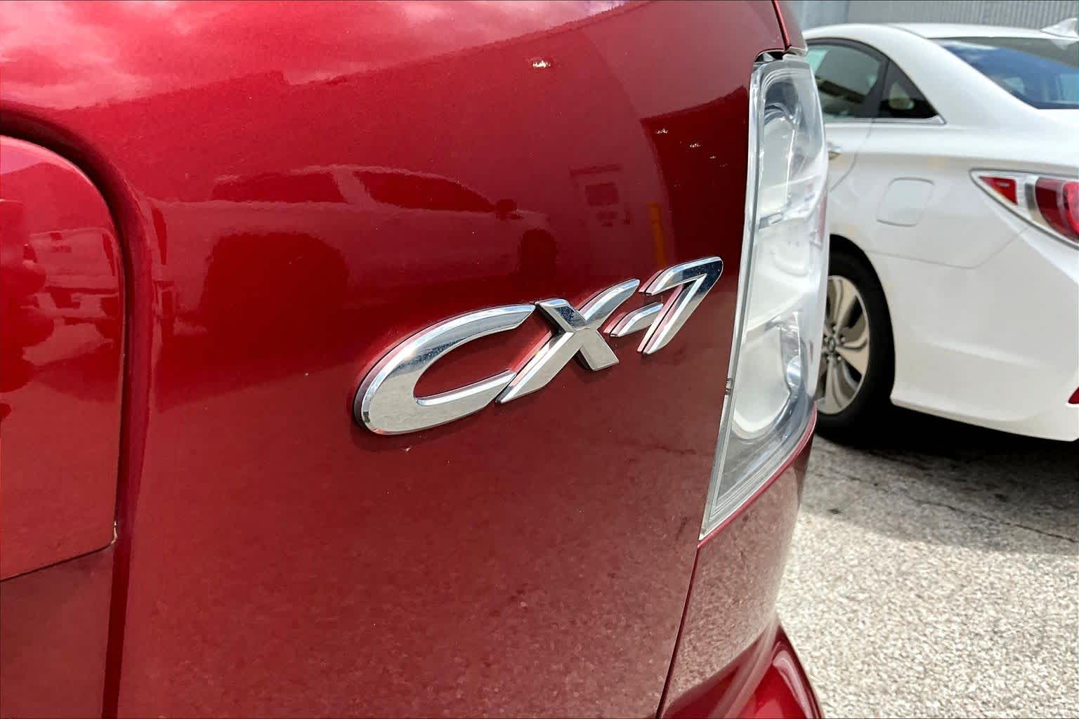 Thumbnail: 2011 Mazda CX-7 - 31