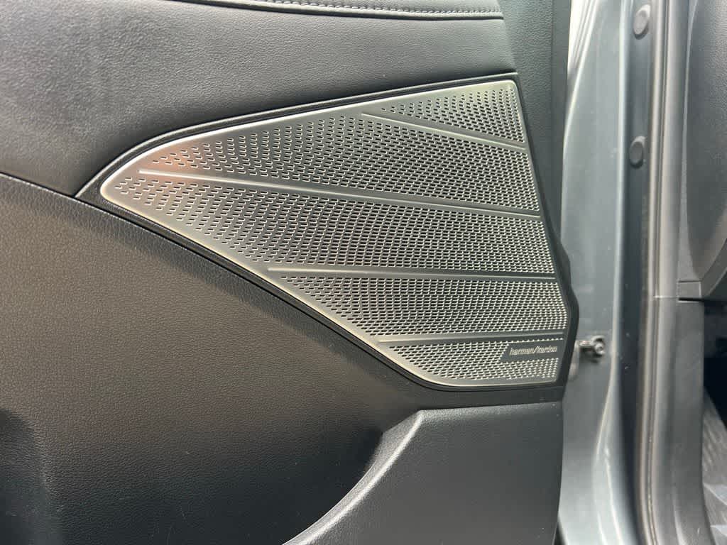 Thumbnail: 2022 Hyundai Palisade - 20