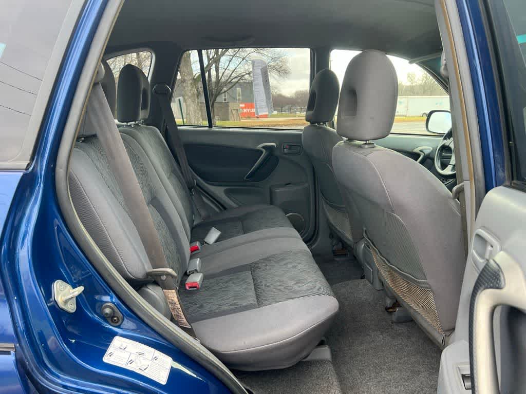 Thumbnail: 2003 Toyota RAV4 - 25