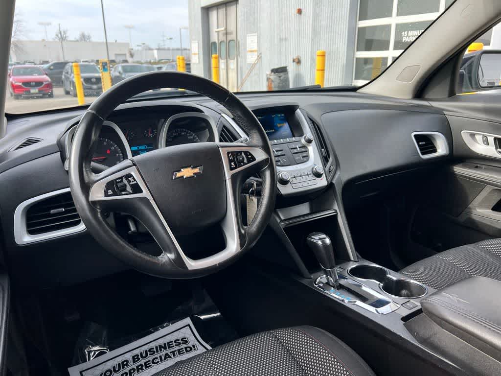 Thumbnail: 2017 Chevrolet Equinox - 21