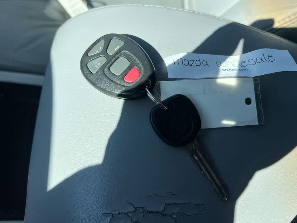 Thumbnail: 2005 Buick LaCrosse - 32