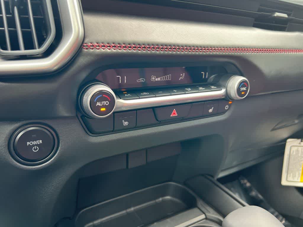 Thumbnail: 2025 Mazda CX-50 - 26