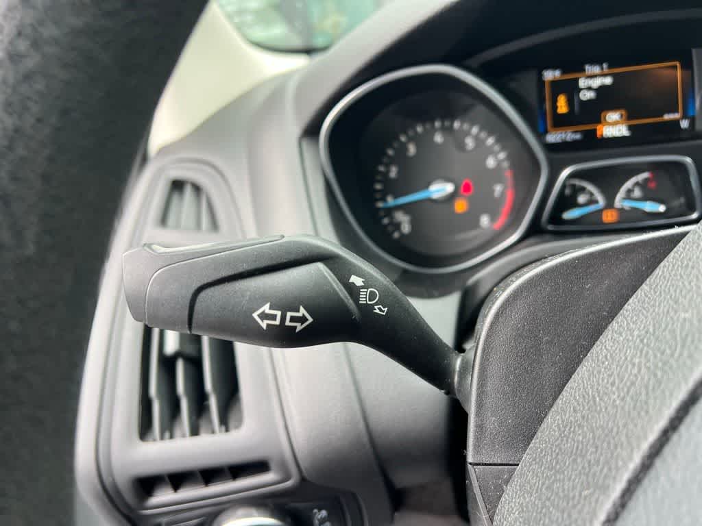 Thumbnail: 2017 Ford Focus - 22