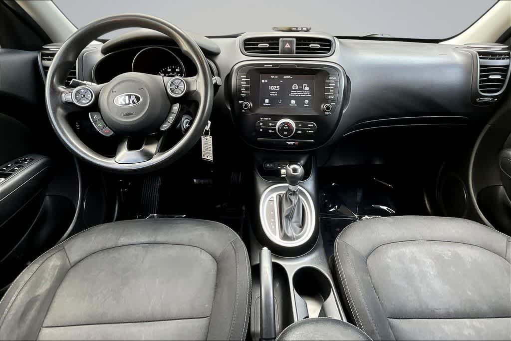 Thumbnail: 2018 Kia Soul - 15