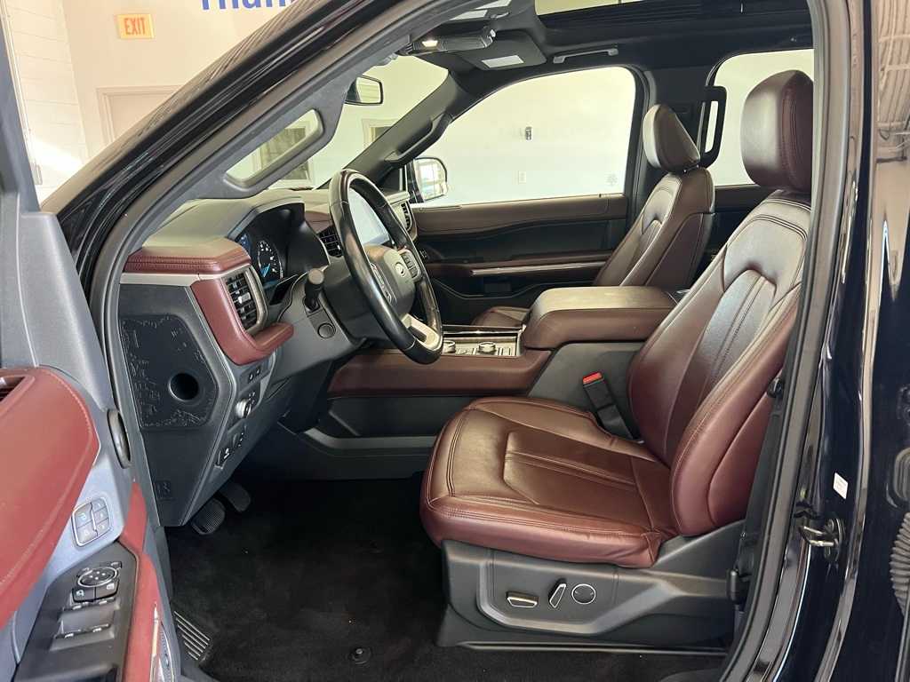 Thumbnail: 2022 Ford Expedition - 9