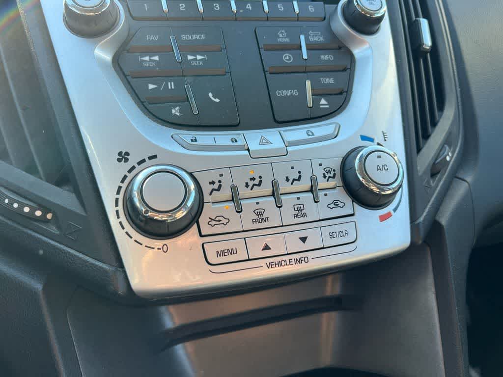 Thumbnail: 2012 Chevrolet Equinox - 26