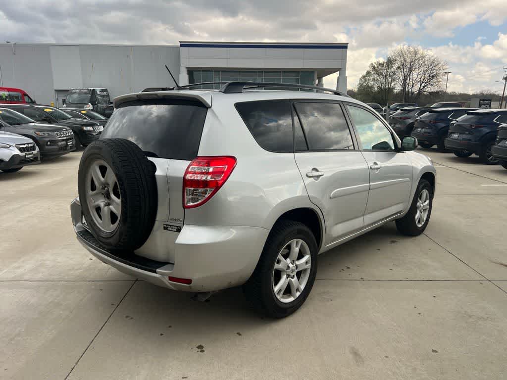 Thumbnail: 2012 Toyota RAV4 - 6