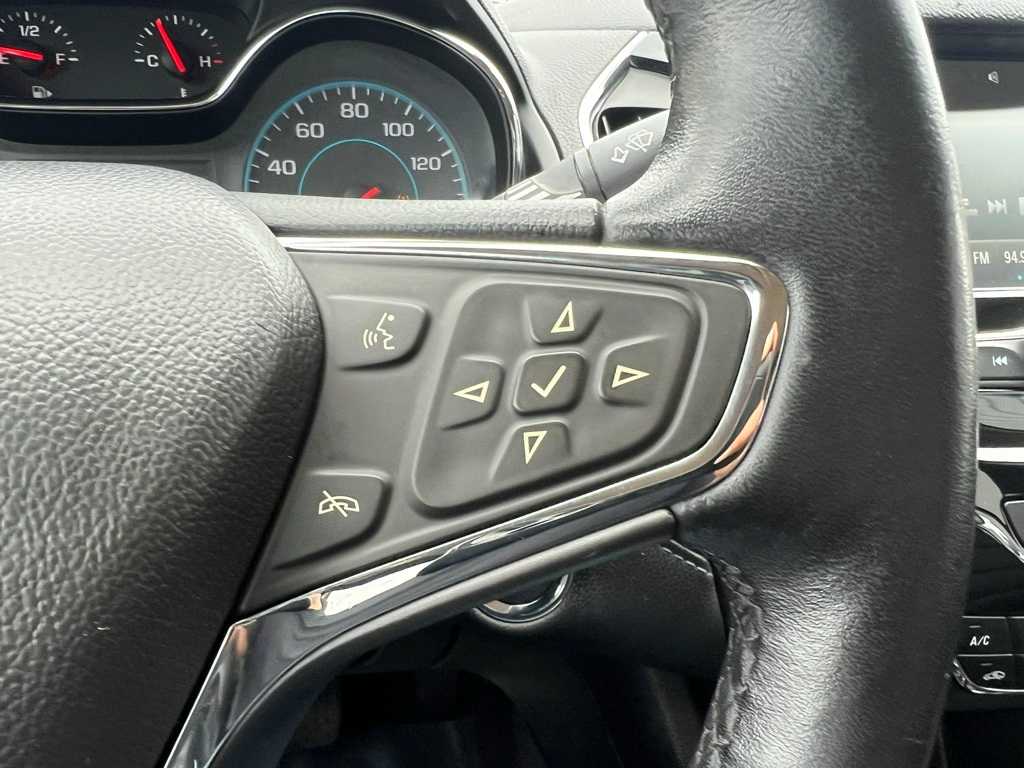 Thumbnail: 2016 Chevrolet Cruze - 23