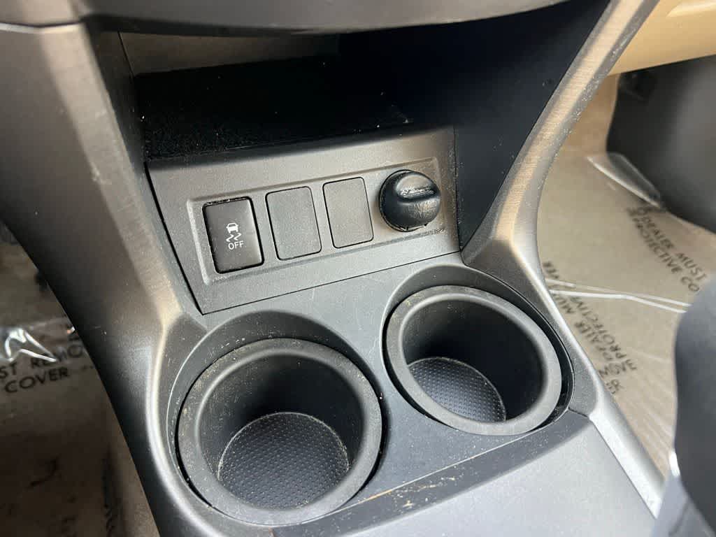 Thumbnail: 2010 Toyota RAV4 - 27